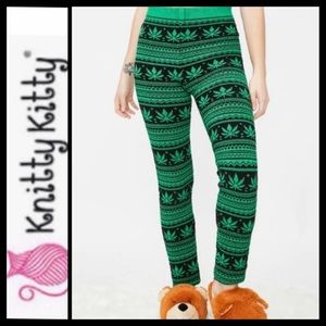 NWT Dolls Kill Knitty Kitty Knit Cannabis Leggings